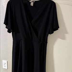 H&M Elegant Black Midi Dress